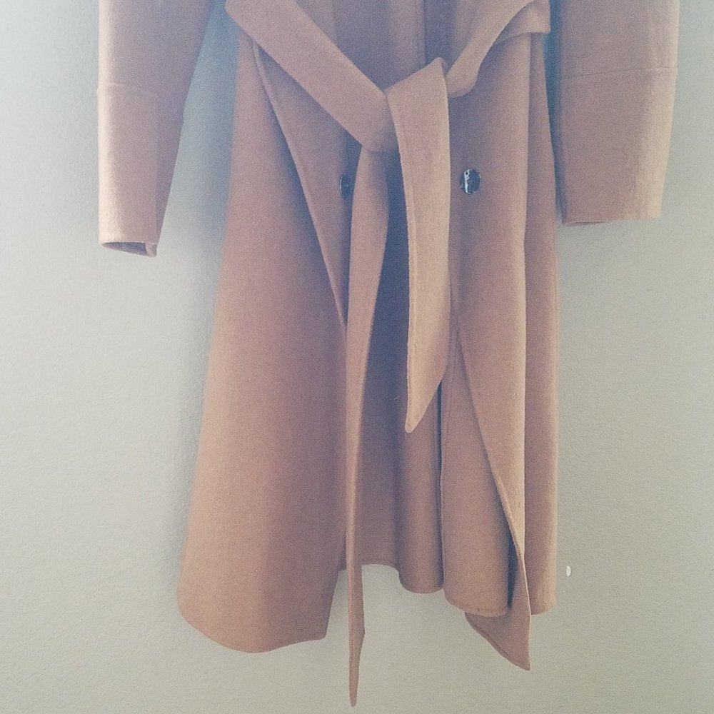 Jones New York Trench Coat - Size M - Tan